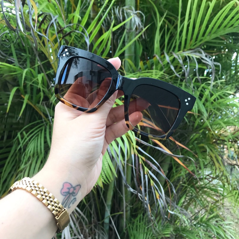 PRE-SALE $15. Later $20 “Sel” - Sunnies